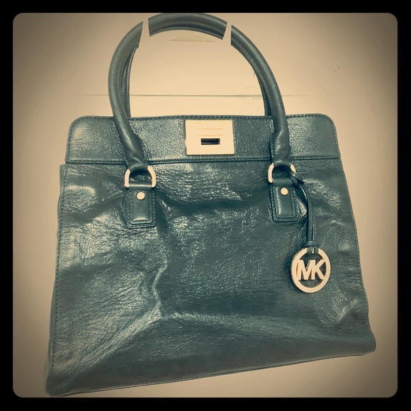 hunter green michael kors bag